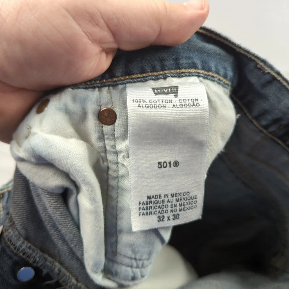 Levis 501 Jeans Mens 32x30 Blue Button Fly Classic American‎ Western Faded